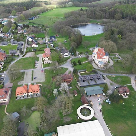 Bernsteinschloss Wendorf  Exteriör bild